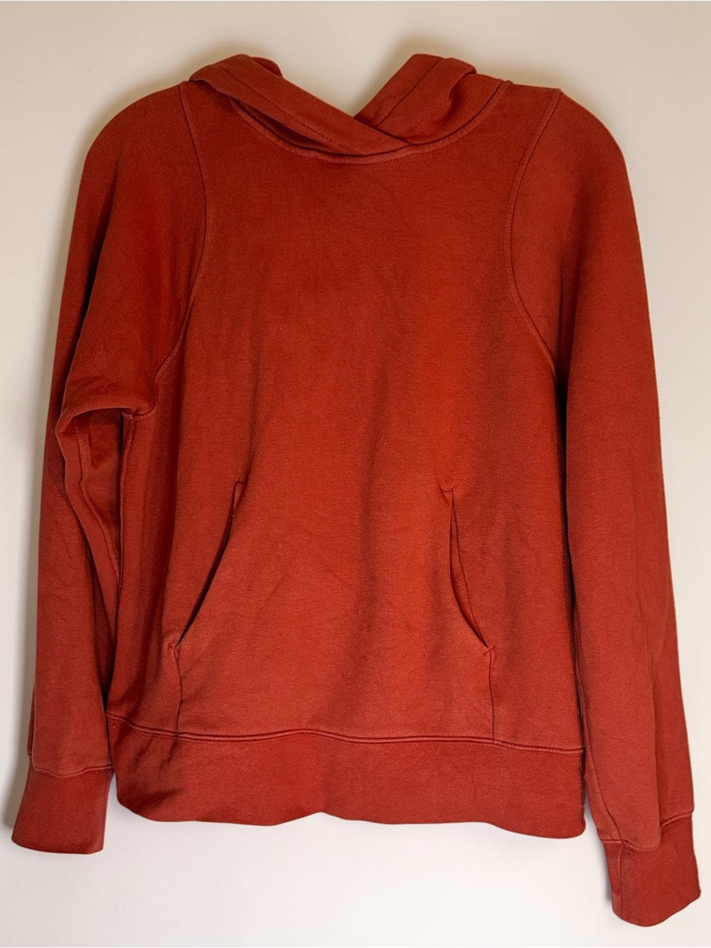Lululemon Loungeful Hoodie Red Rock Color, Size 6